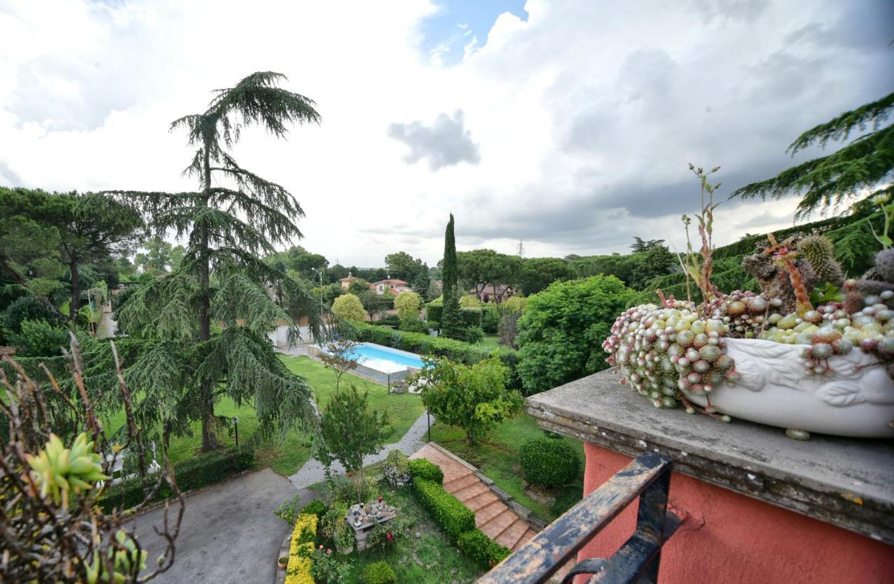 Villa Roma '900 Affitta Camere Exterior foto